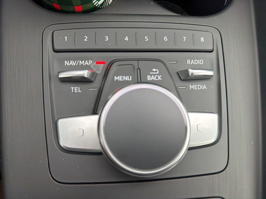 Thumbnail: 2017 Audi A4 - 8