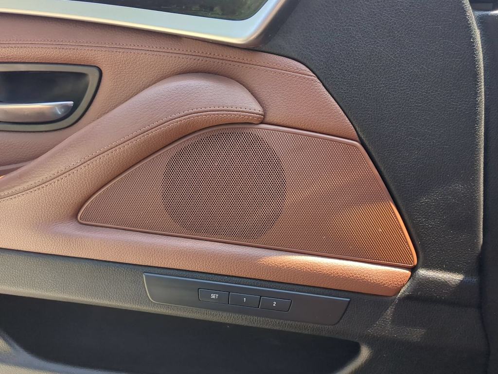 Thumbnail: 2015 BMW 5 Series - 38
