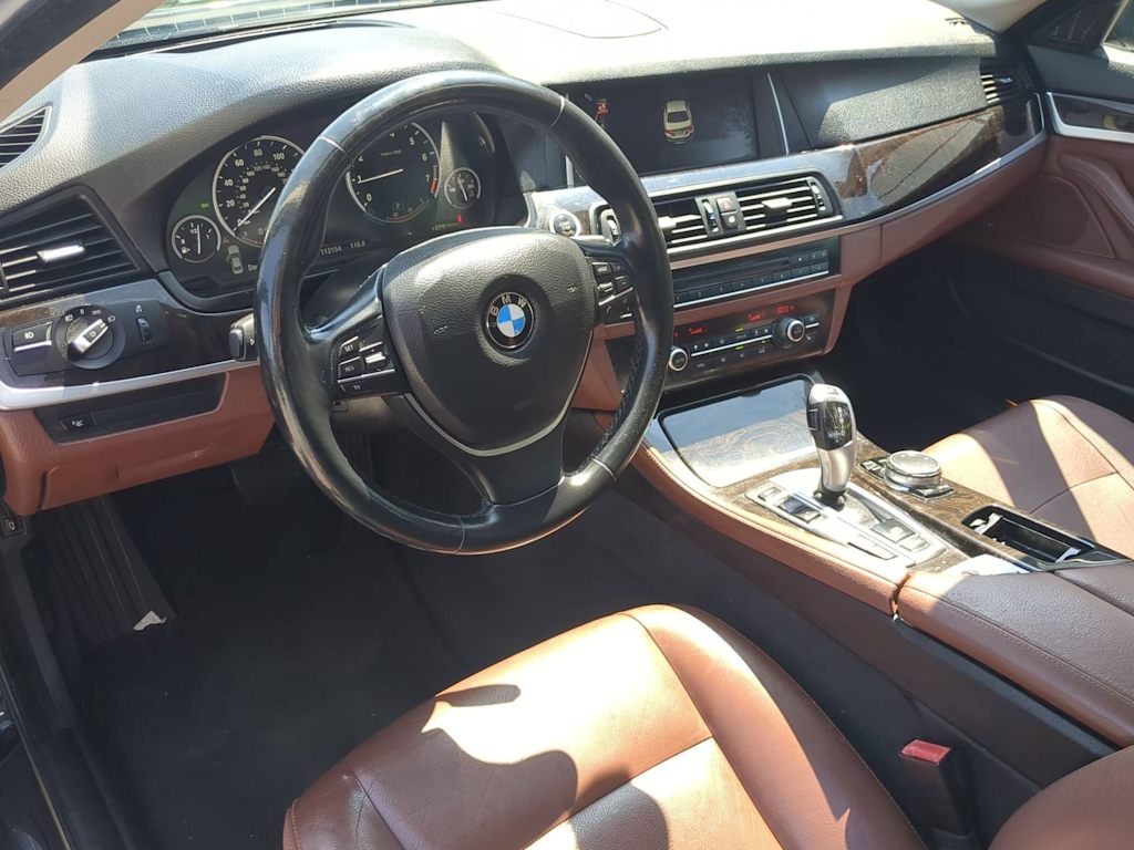 Thumbnail: 2015 BMW 5 Series - 2