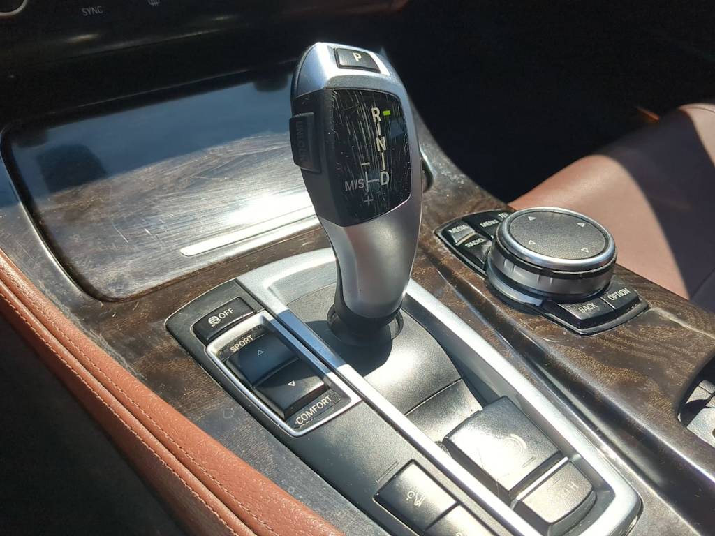 Thumbnail: 2015 BMW 5 Series - 17