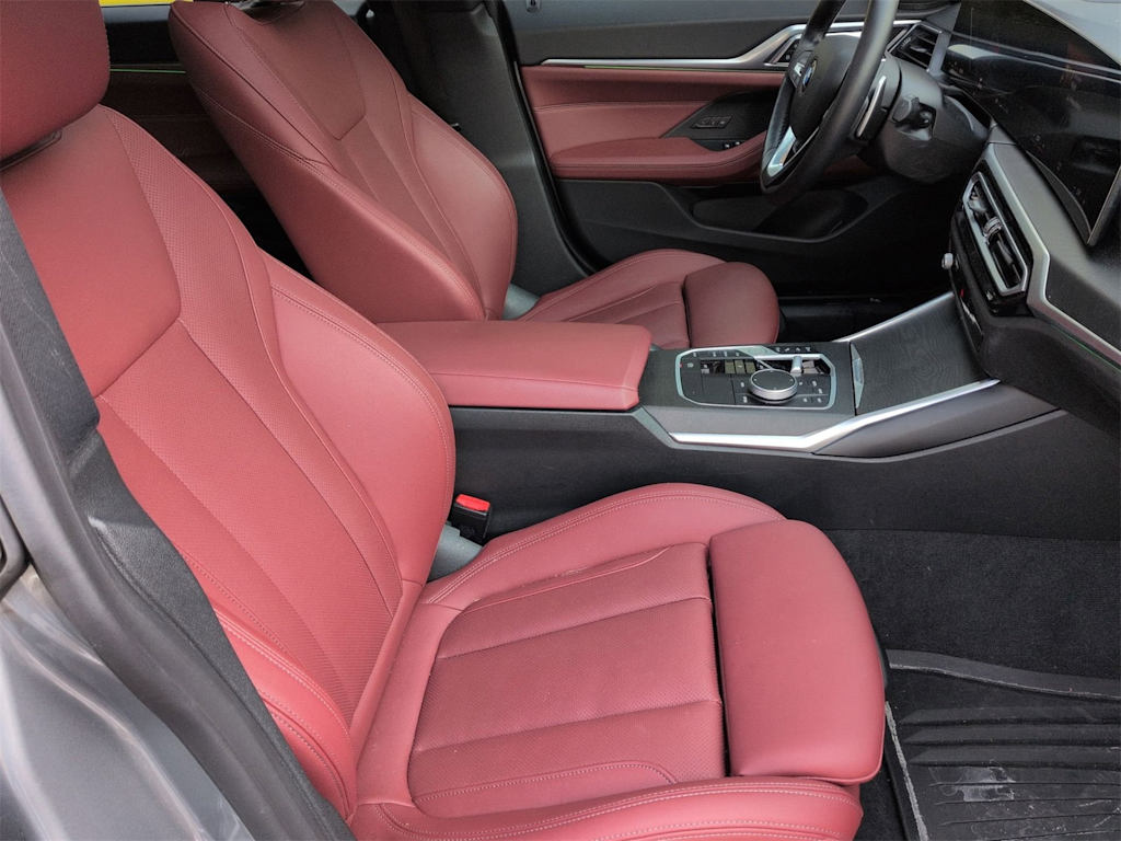 Thumbnail: 2024 BMW 4 Series - 30