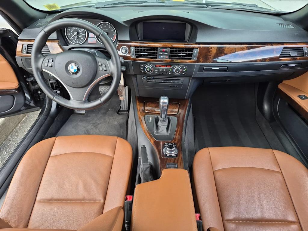 Thumbnail: 2013 BMW 3 Series - 10