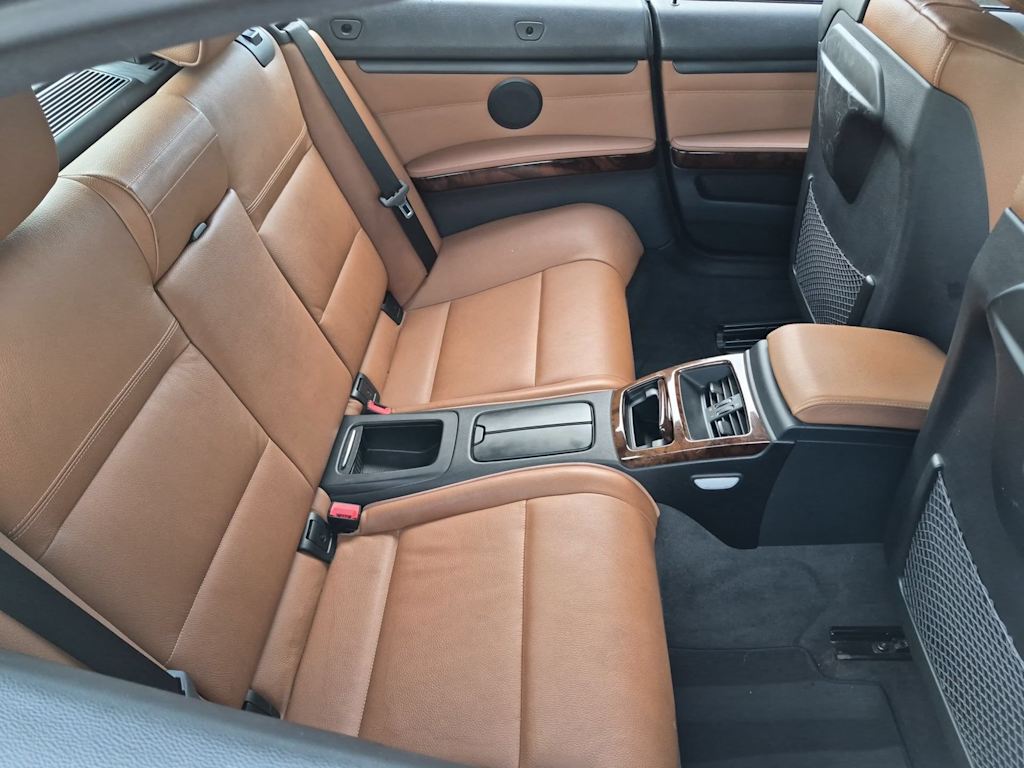 Thumbnail: 2013 BMW 3 Series - 28
