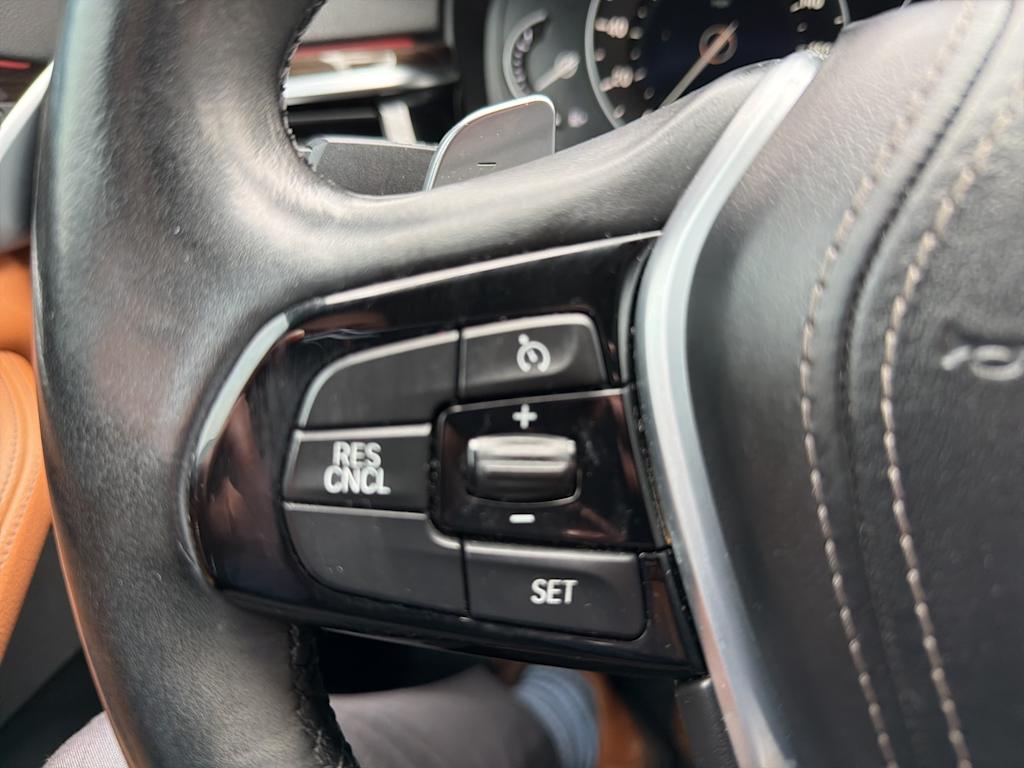 Thumbnail: 2019 BMW 5 Series - 14