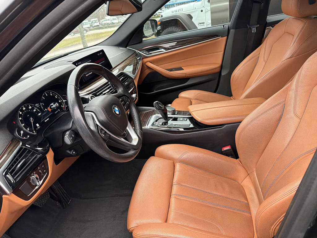 Thumbnail: 2019 BMW 5 Series - 21