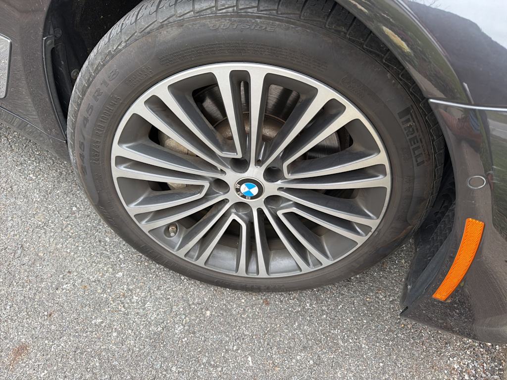 Thumbnail: 2019 BMW 5 Series - 4