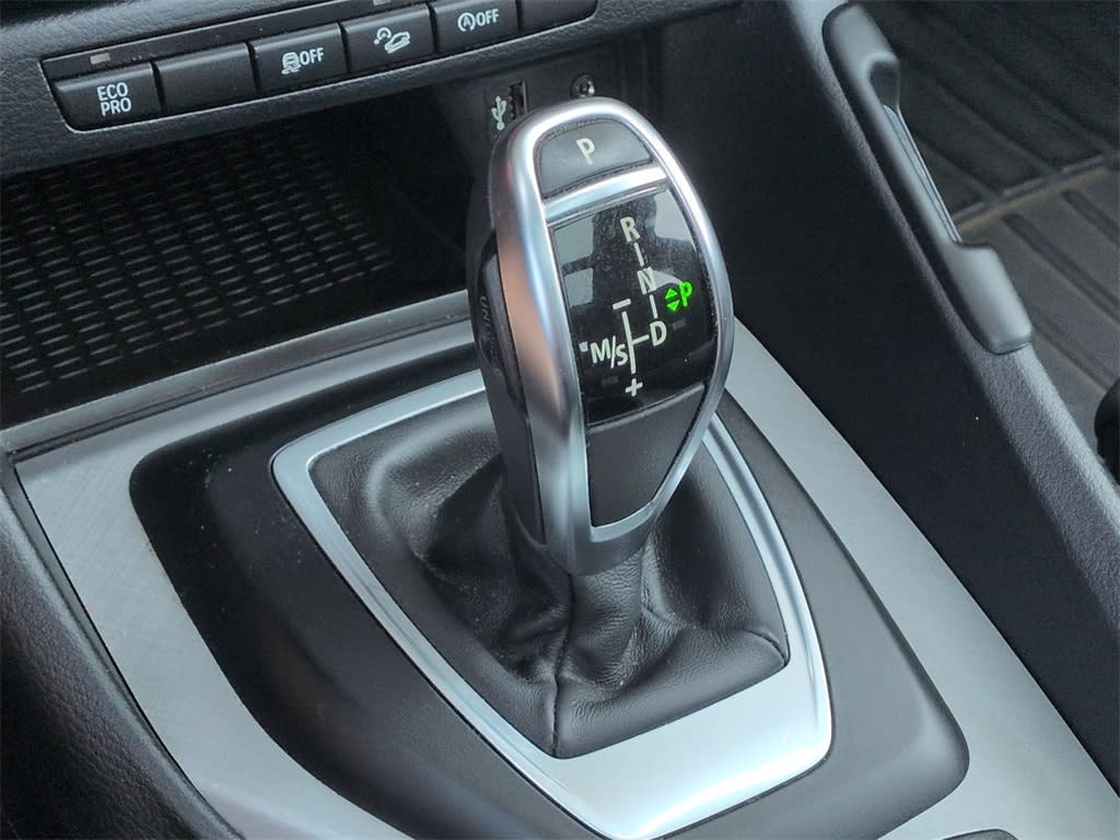 Thumbnail: 2015 BMW X1 - 16