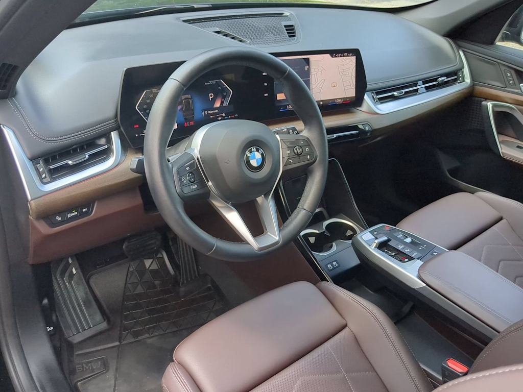 Thumbnail: 2025 BMW X1 - 2