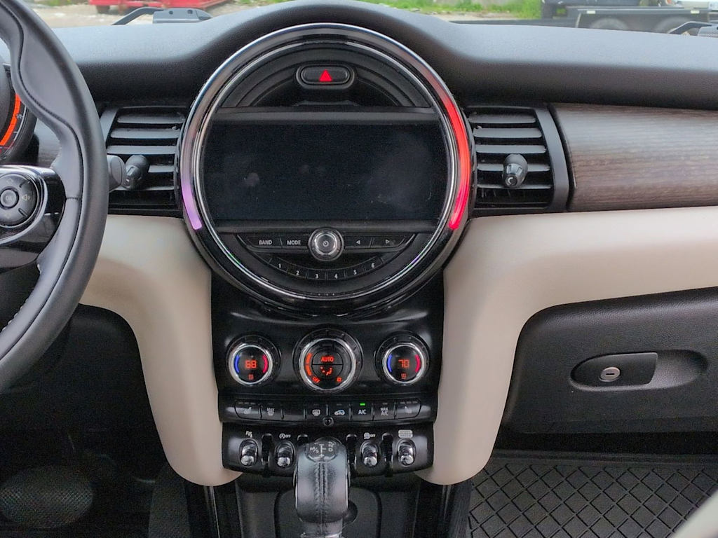 Thumbnail: 2018 MINI Cooper - 14