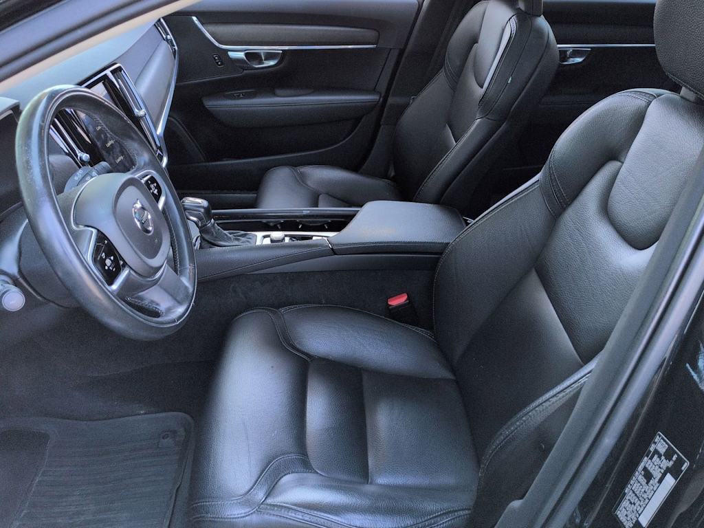 Thumbnail: 2018 Volvo V90 - 11