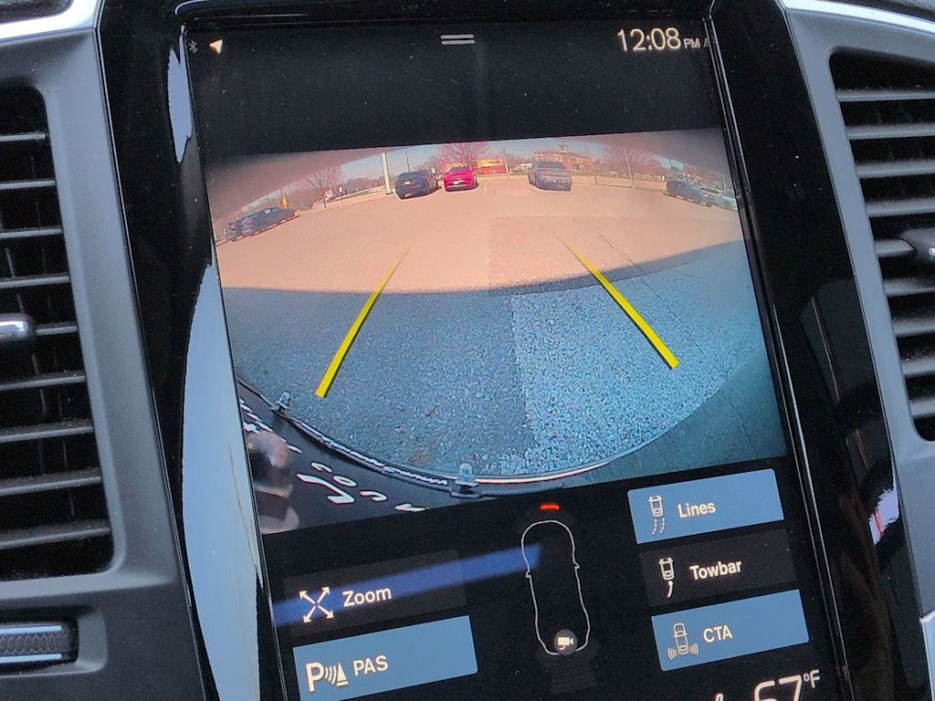 Thumbnail: 2022 Volvo XC90 - 14