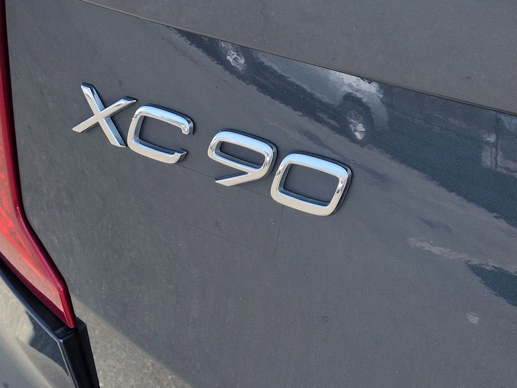 Thumbnail: 2022 Volvo XC90 - 6
