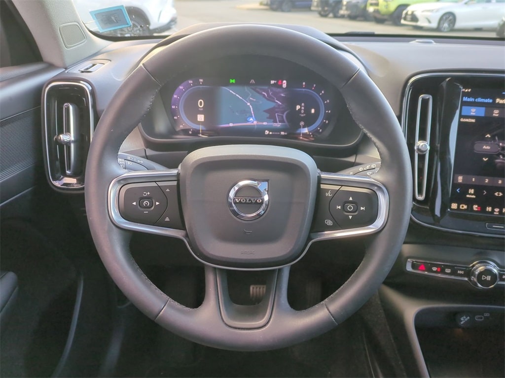 2024 Volvo XC40 B5 Plus 13