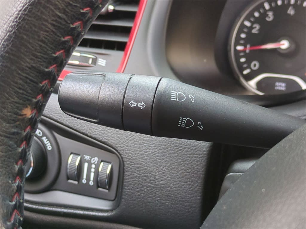 Thumbnail: 2021 Jeep Renegade - 16