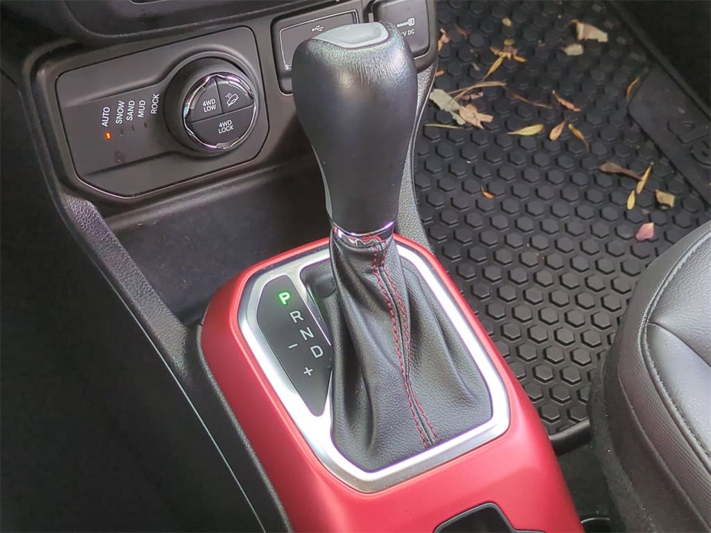 Thumbnail: 2021 Jeep Renegade - 35