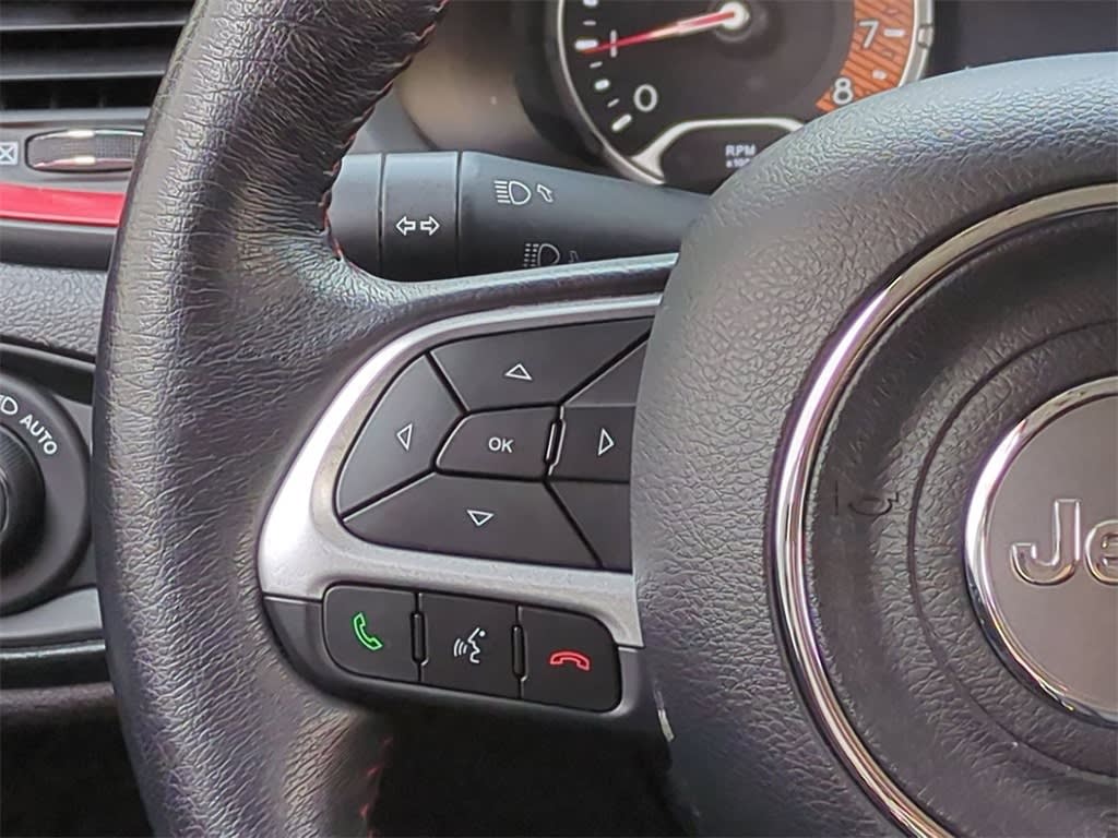 Thumbnail: 2021 Jeep Renegade - 29