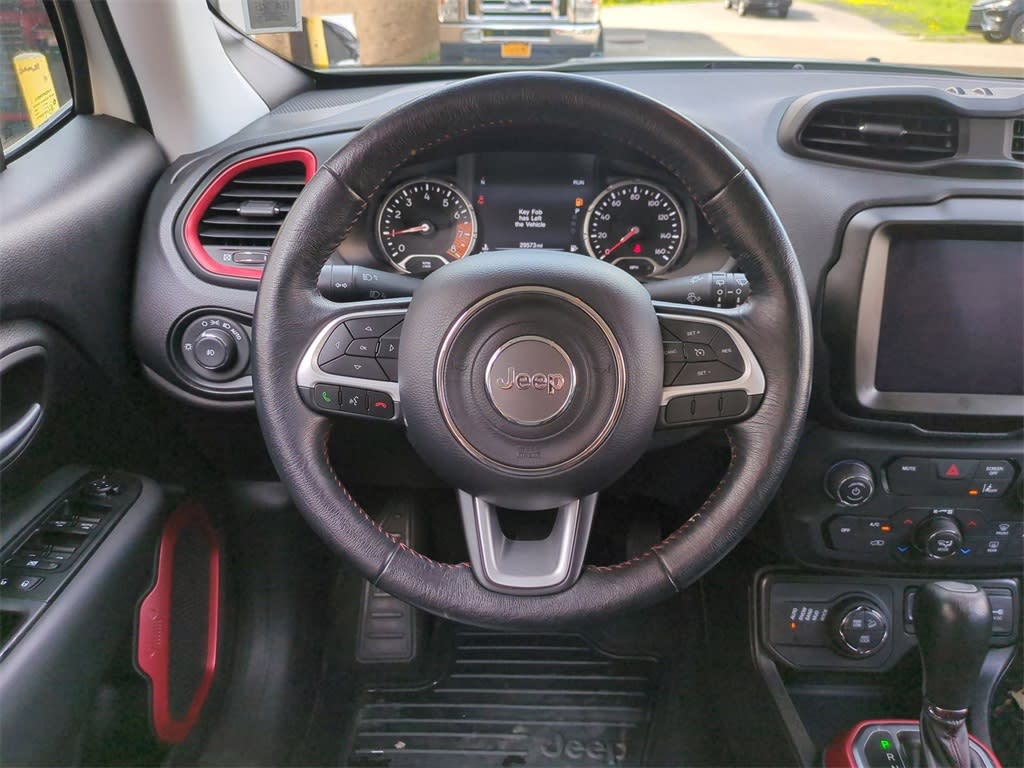 Thumbnail: 2021 Jeep Renegade - 14