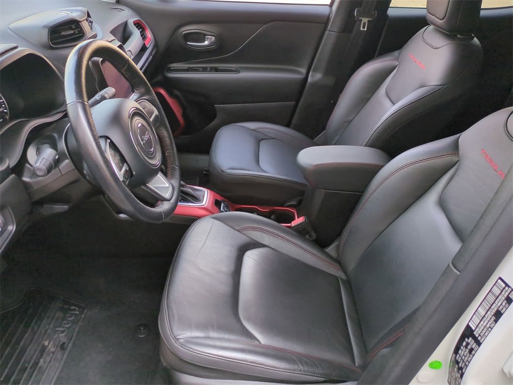 Thumbnail: 2021 Jeep Renegade - 11