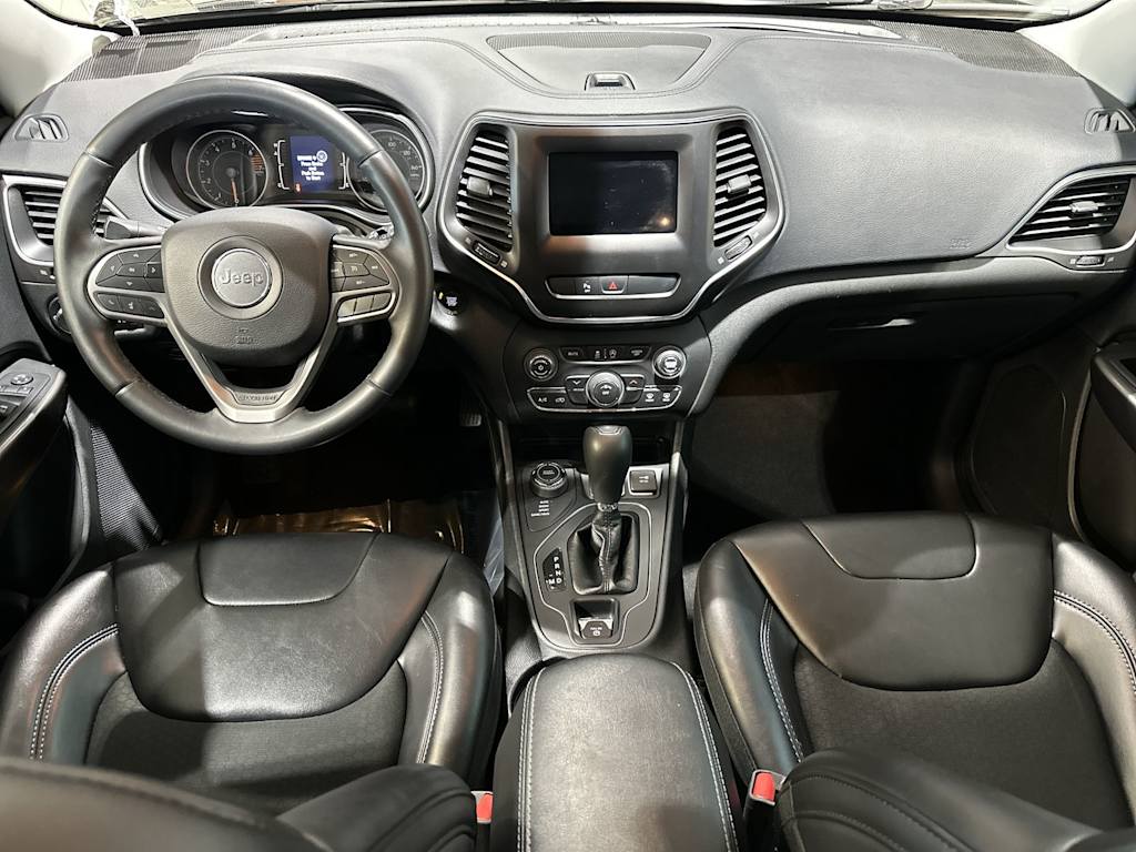 Thumbnail: 2019 Jeep Cherokee - 2