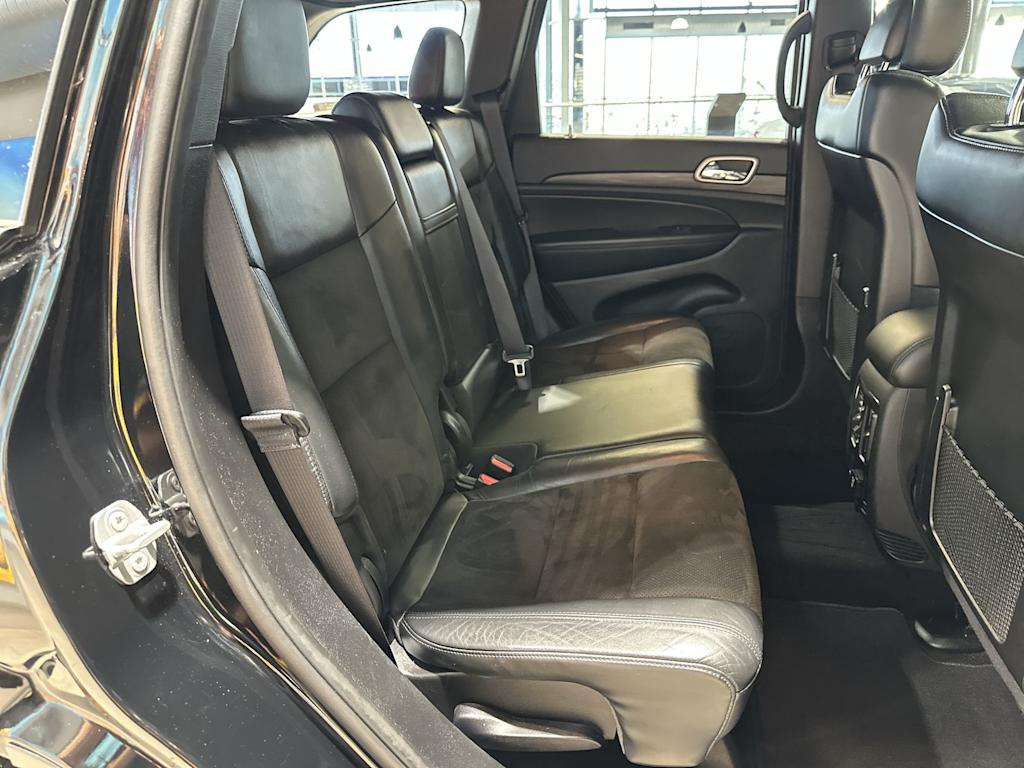 Thumbnail: 2020 Jeep Grand Cherokee - 31