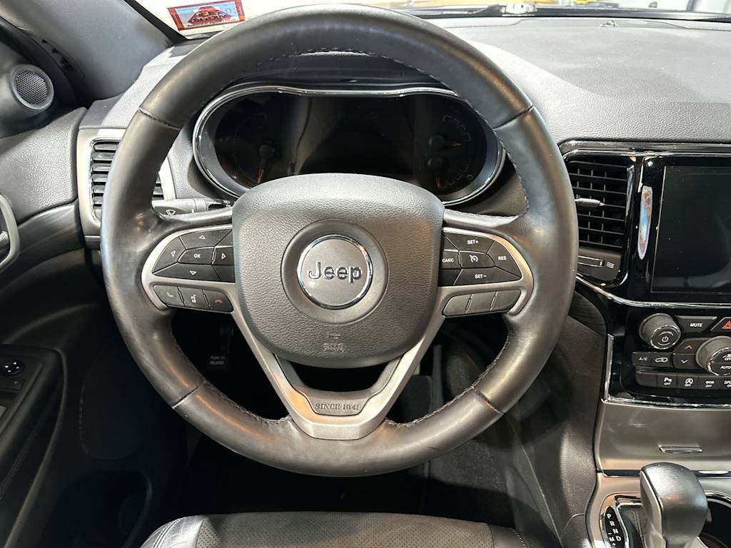 Thumbnail: 2020 Jeep Grand Cherokee - 10