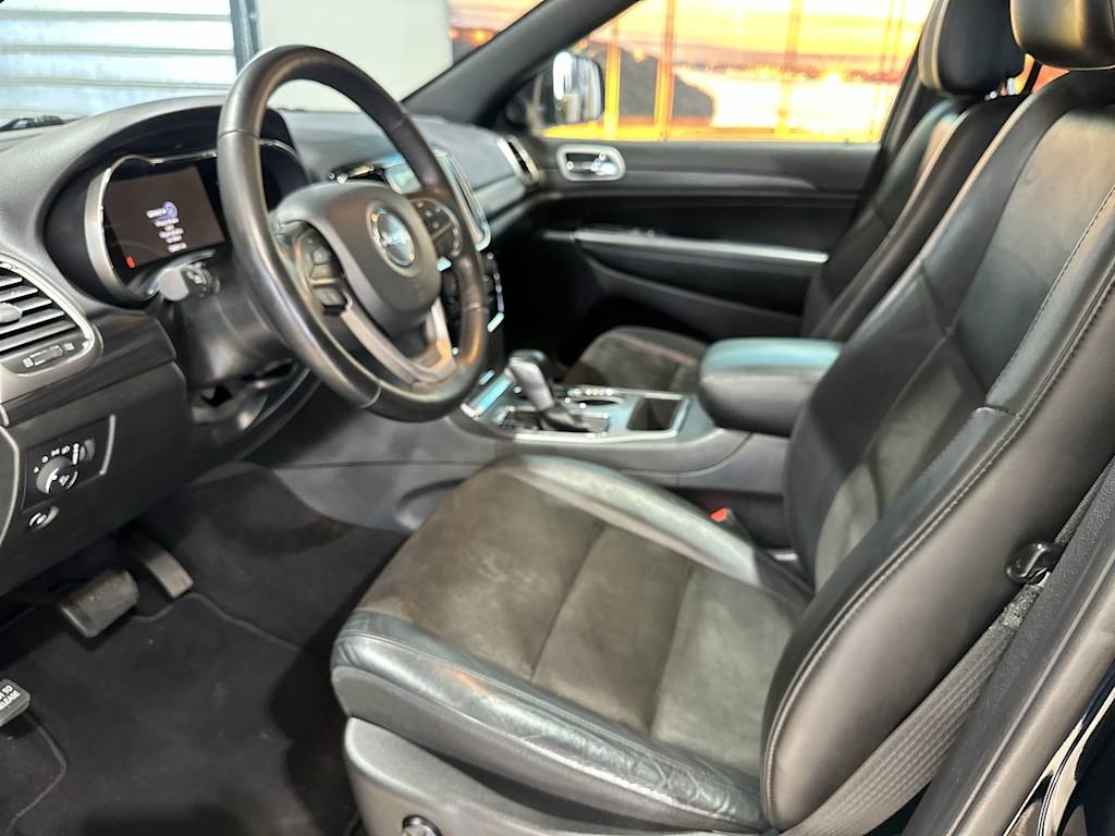 Thumbnail: 2020 Jeep Grand Cherokee - 11