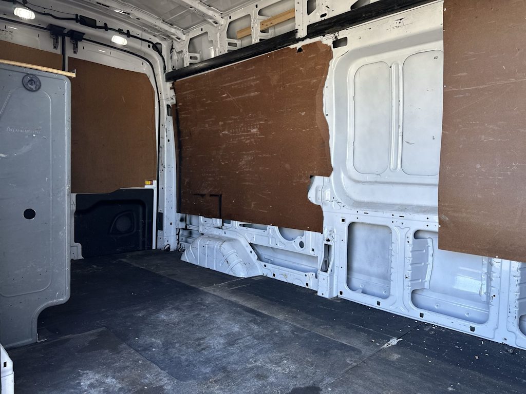 Thumbnail: 2020 Ford Transit Series - 16