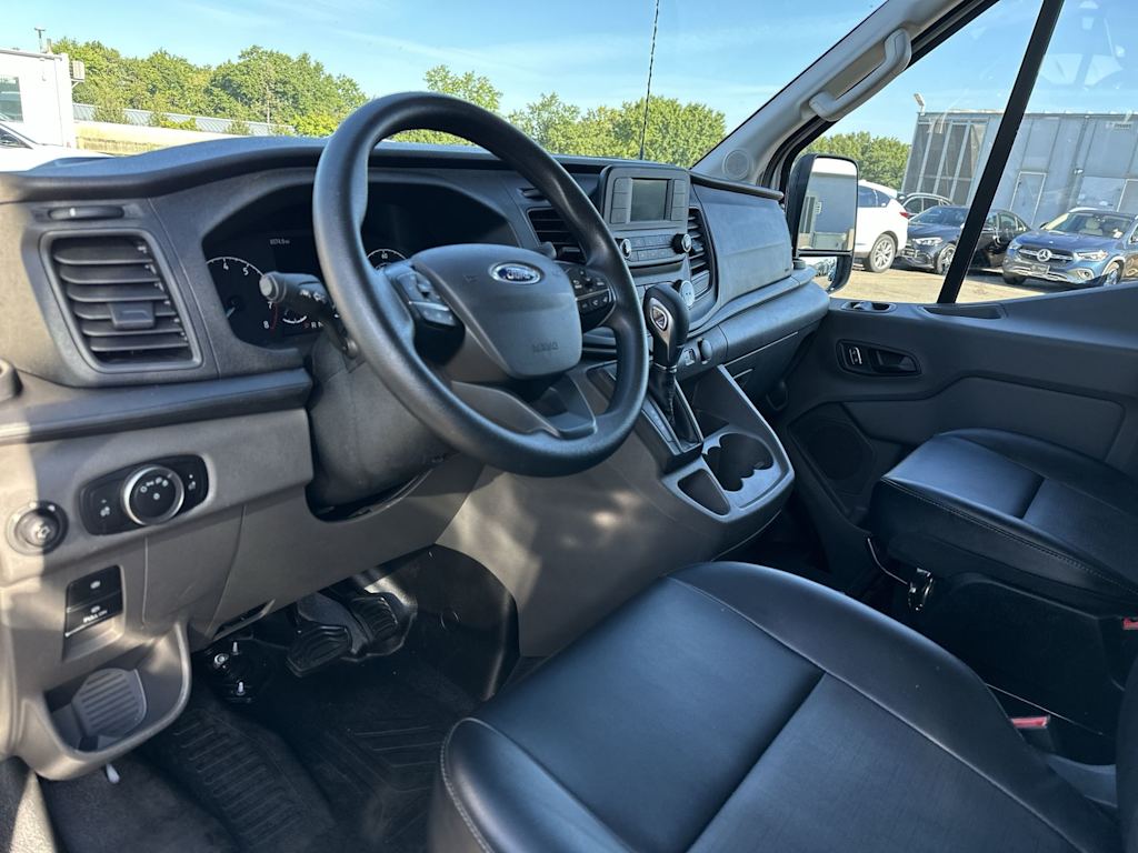 Thumbnail: 2024 Ford Transit Series - 2