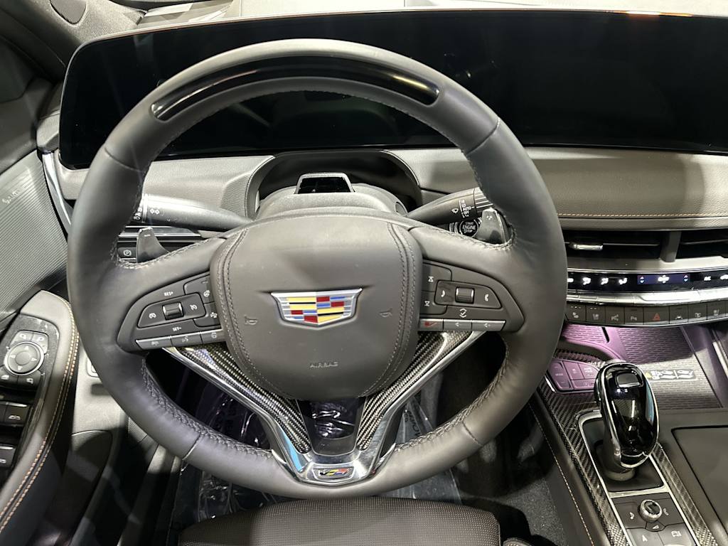 Thumbnail: 2026 Cadillac CT5 - 10