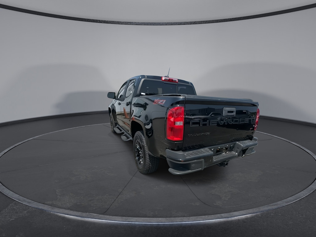 Thumbnail: 2022 Chevrolet Colorado - 23