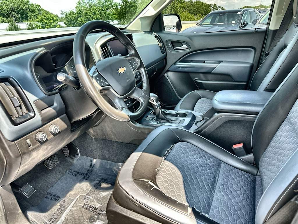 Thumbnail: 2022 Chevrolet Colorado - 11