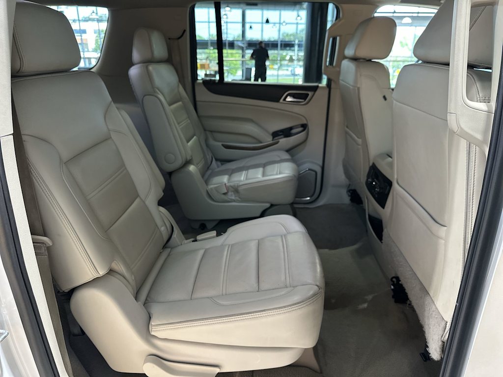 Thumbnail: 2019 GMC Yukon XL - 31