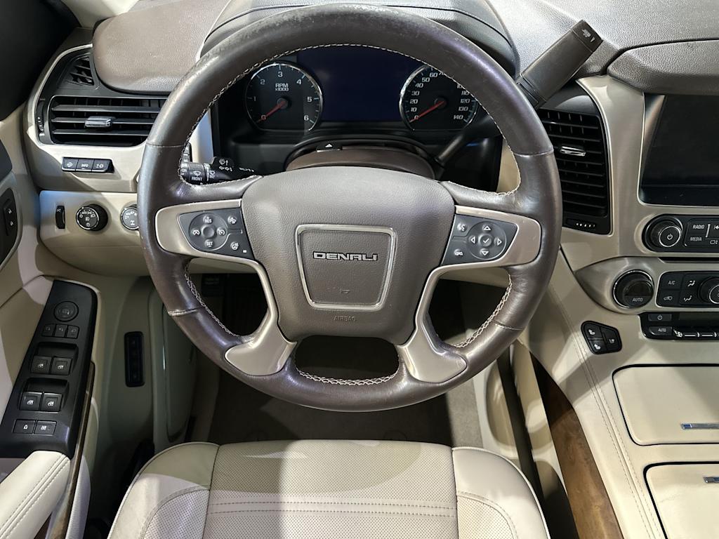 Thumbnail: 2019 GMC Yukon XL - 10