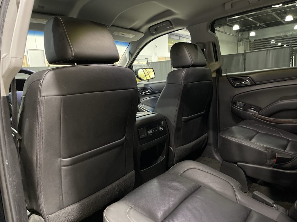 Thumbnail: 2016 Chevrolet Suburban - 13