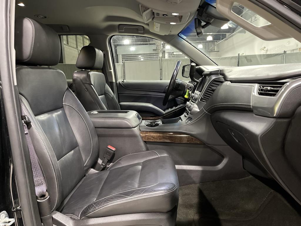 Thumbnail: 2016 Chevrolet Suburban - 33