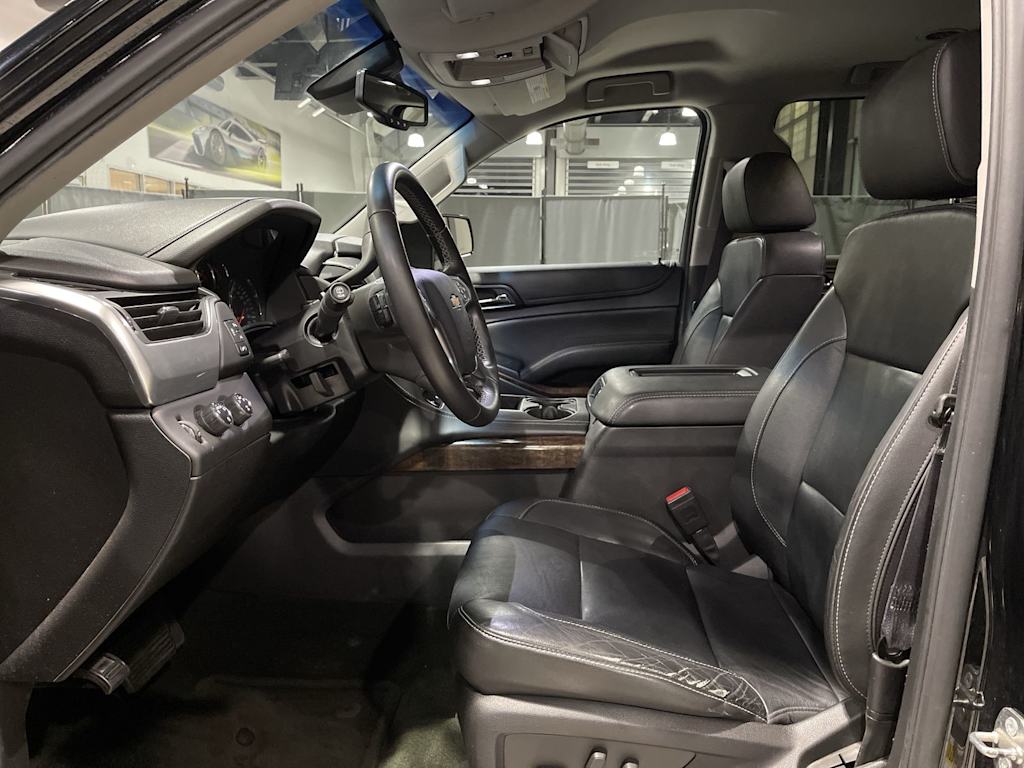 Thumbnail: 2016 Chevrolet Suburban - 11