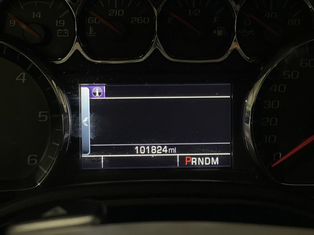 Thumbnail: 2016 Chevrolet Suburban - 16