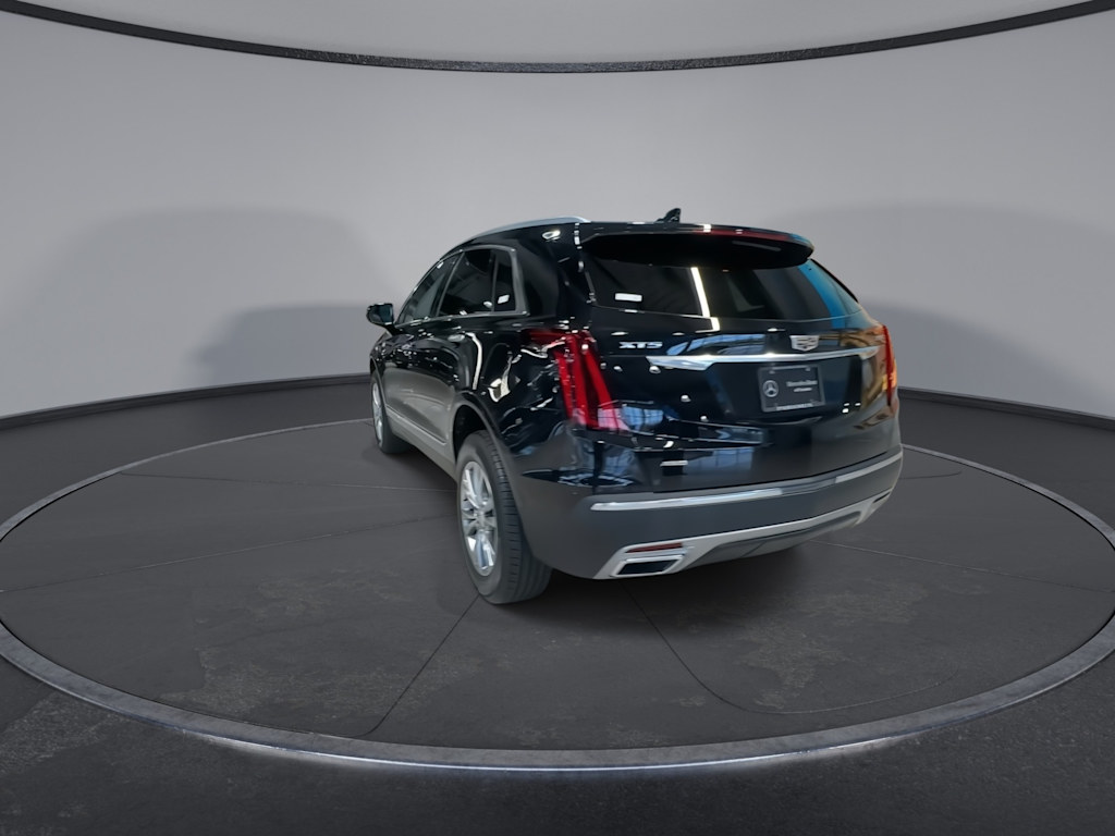 Thumbnail: 2022 Cadillac XT5 - 7