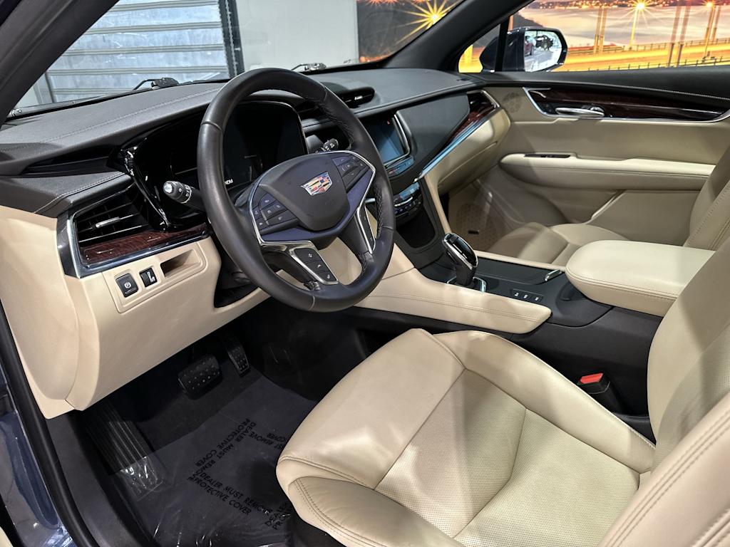 Thumbnail: 2019 Cadillac XT5 - 2