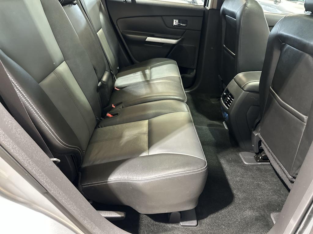Thumbnail: 2014 Ford Edge - 30