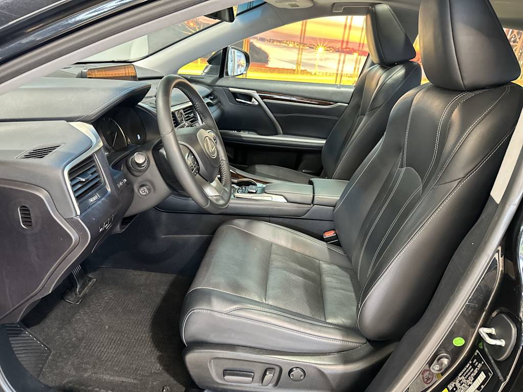 Thumbnail: 2018 Lexus RX - 11