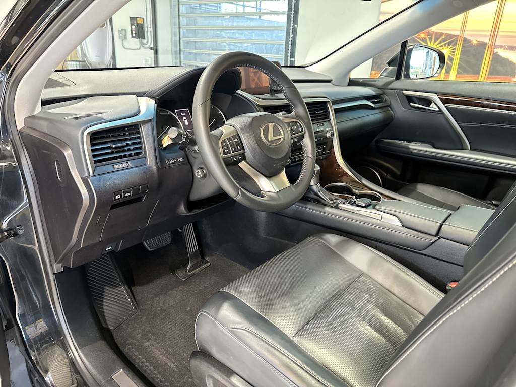 Thumbnail: 2018 Lexus RX - 2