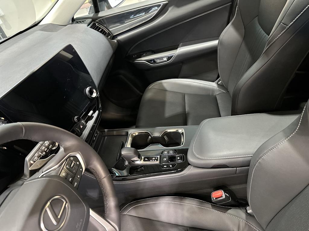 Thumbnail: 2023 Lexus NX - 32