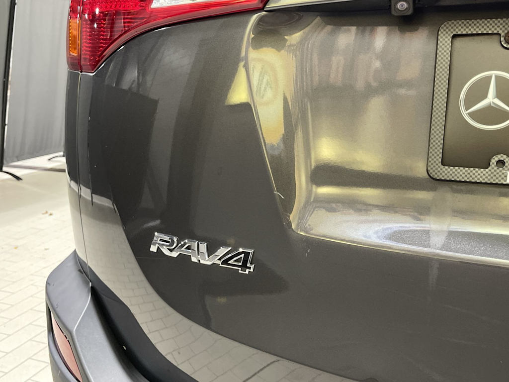 Thumbnail: 2015 Toyota RAV4 - 7