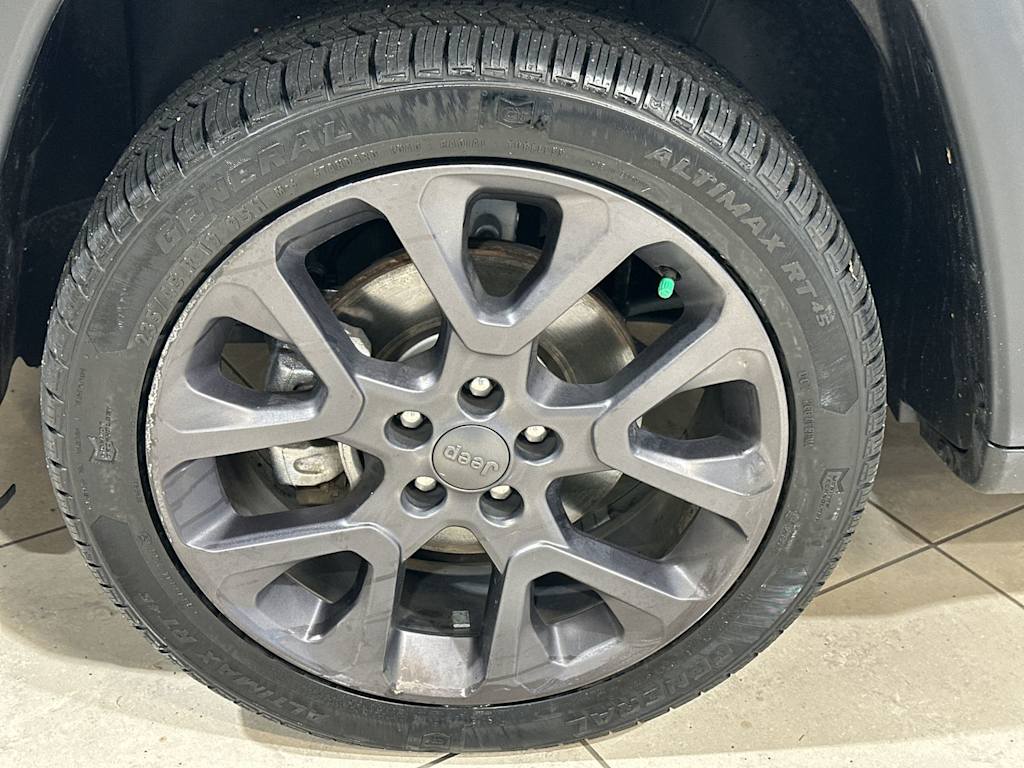 Thumbnail: 2020 Jeep Compass - 8