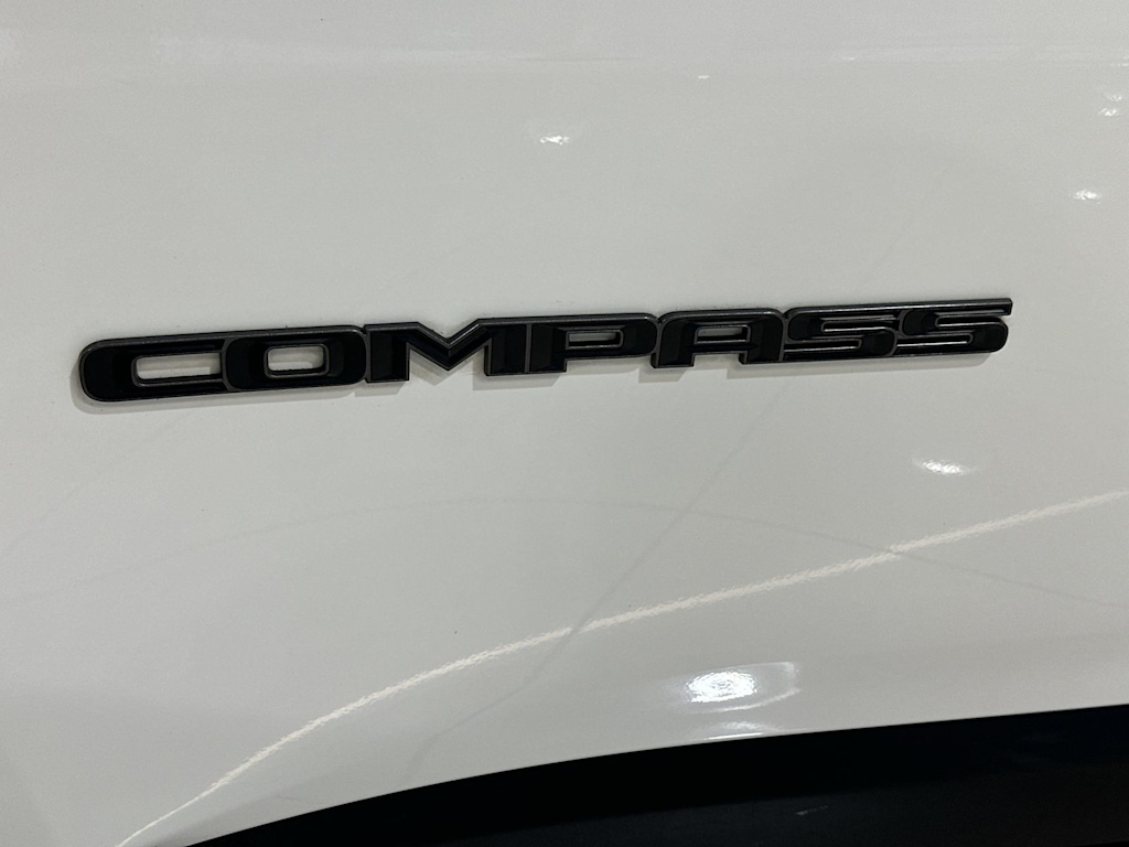 Thumbnail: 2020 Jeep Compass - 7