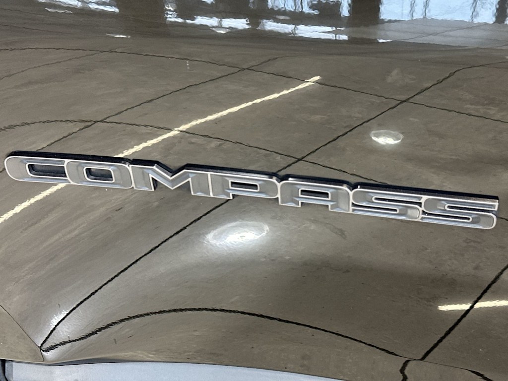 Thumbnail: 2020 Jeep Compass - 7