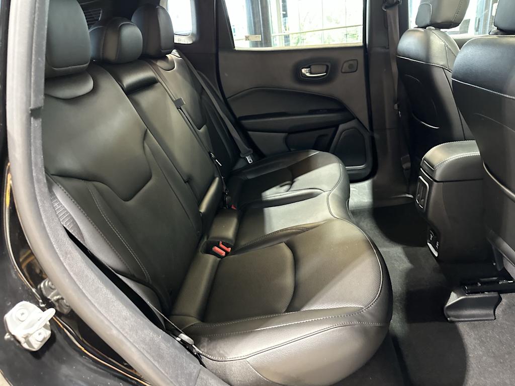 Thumbnail: 2020 Jeep Compass - 32