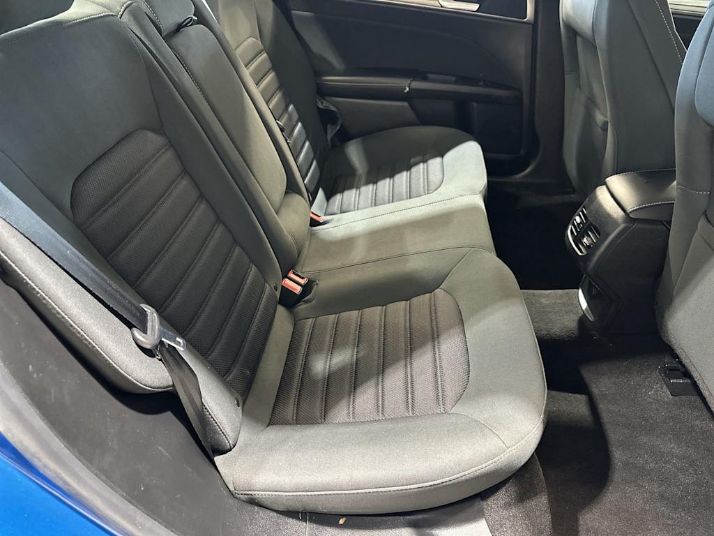 Thumbnail: 2019 Ford Fusion - 32