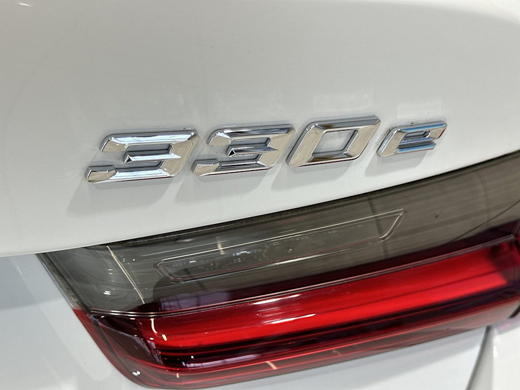 Thumbnail: 2023 BMW 3 Series - 31